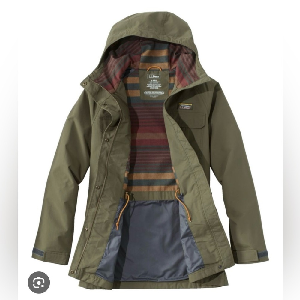 EUC L.L. Bean Olive Green Hooded Waterproof Jacket Striped Plaid Lining